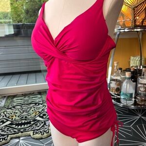 Anne Cole fuchsia Bikini